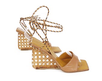 Vicini Design by Giuseppe Zanotti Beige Leather Wedge Sandals Size 36