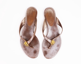 Alexander McQueen Skull Thong Sandals Flip Flop with Crystals Metallic Leather 8