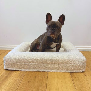 Waterproof Memory Foam Boucle Bed for Small, Medium and Large Dogs, Best Dog Bed, Comfortable Spacious Cosy, Bolsters, Orthopedic Foam