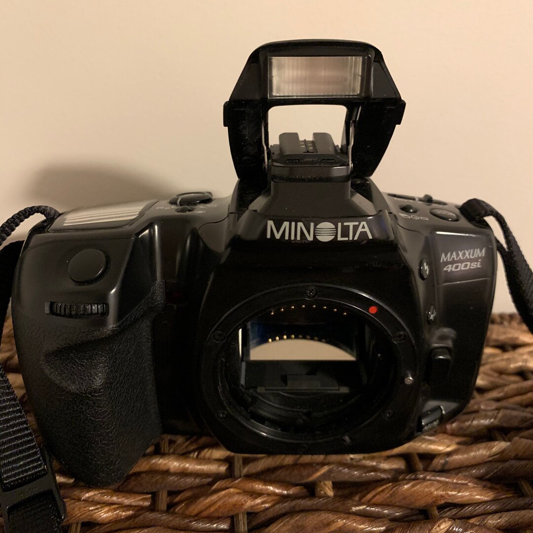 Vintage Minolta Maxxum 400si 35mm Film Camera lens Not Included Etsy UK