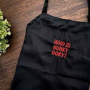 Who is hunky dory embroidered kitchen apron