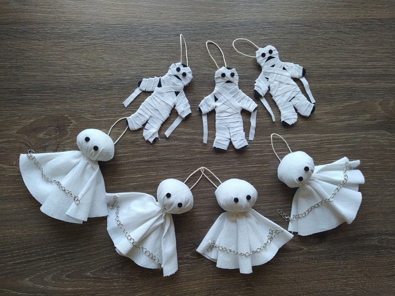Halloween garland Halloween mantel Mummy ghost zombie garland Halloween decoration Rustic Halloween Horror decor Spooky Halloween ornament image 9