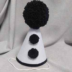 Clown hat Pierrot hat Pierrot costume Clown costume Black and white hat Terrifier Pennywisee Circus Halloween Kids Toddler Adult costume