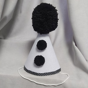 Clown costume Pierrot costume Clown hat Pierrot hat Black and white hat Terrifier Pennywisee Circus Halloween Kids Toddler Adult costume
