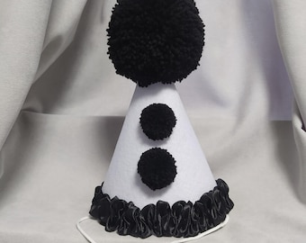 Clown costume Clown hat Pierrot costume Pierrot hat Black and white hat Terrifier Pennywisee Circus Halloween Kids Toddler Adult costume