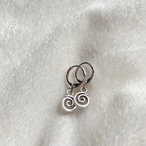 Silver Swirl Charm Huggie Hoop Earrings Trendy Earrings Etsy