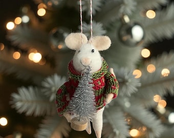 Christmas Felted Mouse with Christmas Tree in Green and Red Wooly Jumper 11cm high Christmas tree decoration Cute Xmas gift