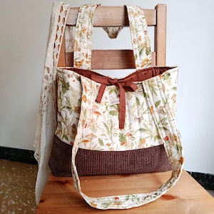 Borsa tote a forma di fungo, borsa tote autunnale, borsa a tracolla trapuntata, borsa tote in velluto a coste, regalo accogliente per l'autunno