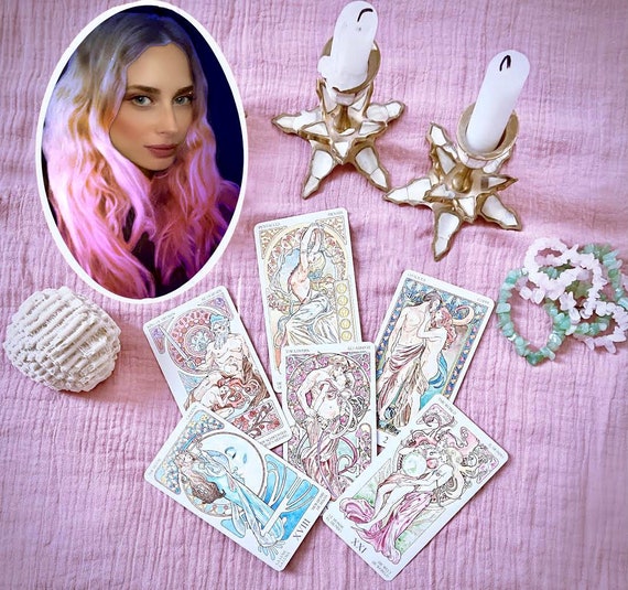 Prédiction Amour (lecture de Tarot détaillée)