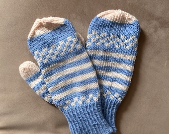 Easy Patterned Mittens -  Knitting Pattern