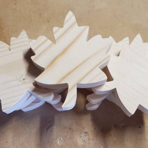 Wood maple leaf. Leaf shape. Fall decor. Farmhouse decor. Fall cutouts. Paint ready shapes. Fall shape. Autumn. Wood blanks. Wood shapes.