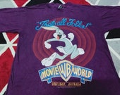 Vintage Bug bunny movie world cartoon t shirt
