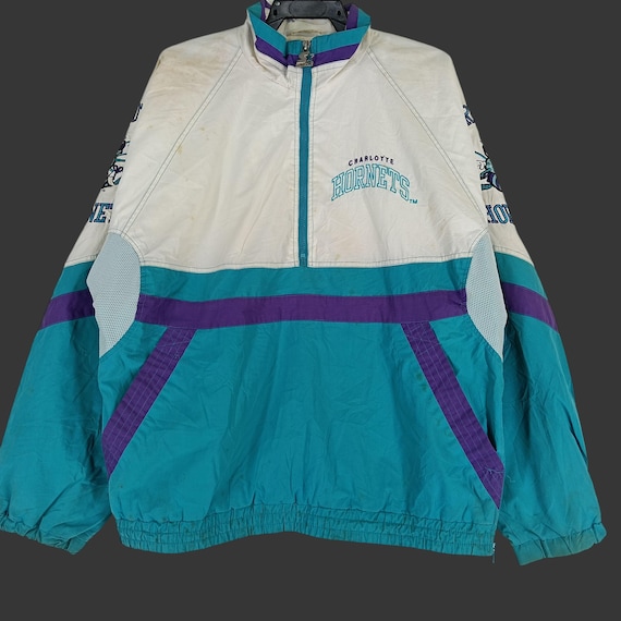 【古着】NBA Charlotte Hornets ナイロンジャケット Vintage 90's Charlotte Hornets Basketball Team Large Jacket