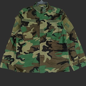 Vintage US Military Cold Weather Field Small Jacket Woodland Camouflage Mens US Military M65 Cold Weather Field Jacket Coat Camo Army Size S