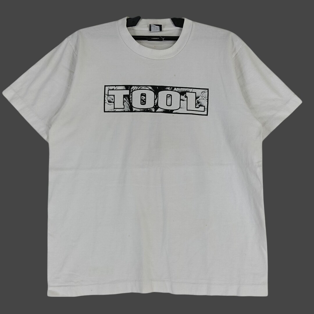 Tool グラフィック Tシャツ ホワイト Vintage Tool American Rock Band White Medium T Shirt Tool Band