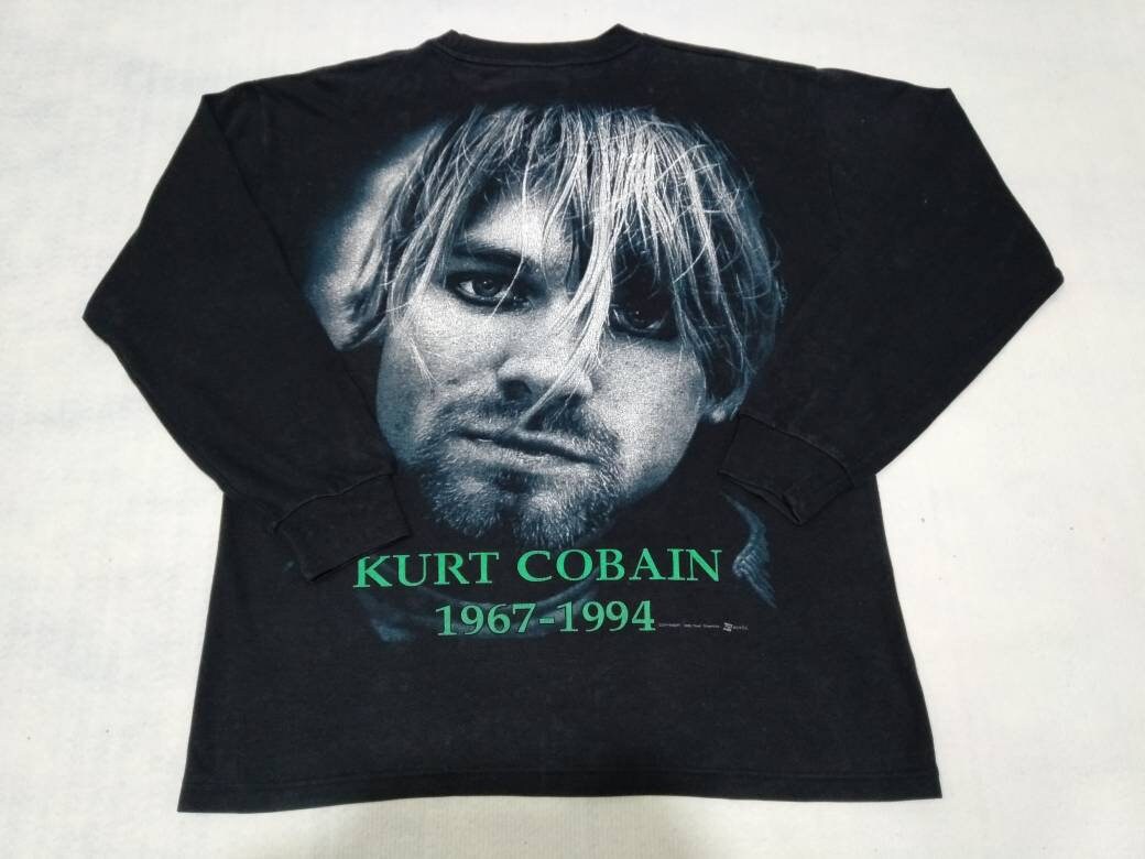 Vintage 90's Kurt Cobain Nirvana Vocalist Black Large T Shirt