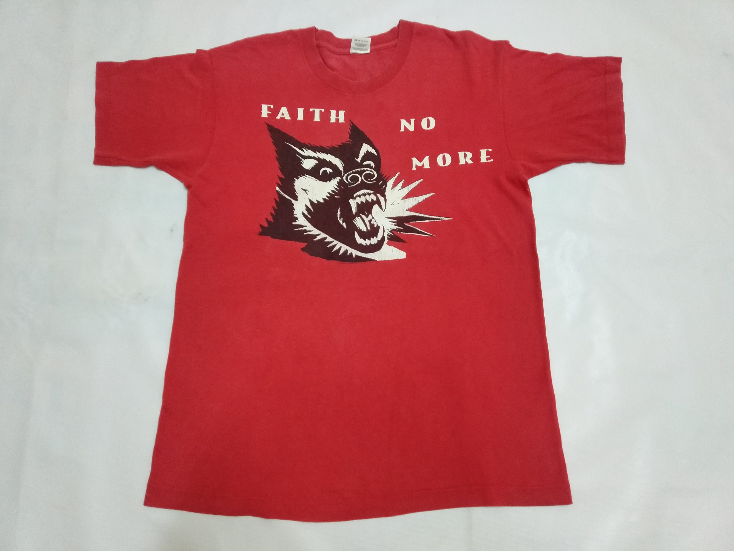 Vintage 90's Faith No More Band Red Medium T Shirt Cover Album
