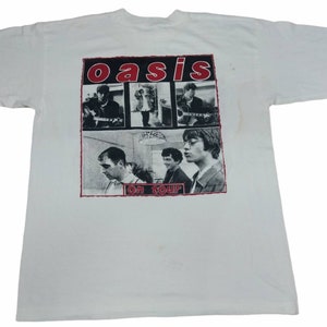 Vintage 90&#39;s Oasis English Rock Band White XLarge T Shirt Shirts Line Up Genre Rock Britpop Loud Rock Tour Size XL