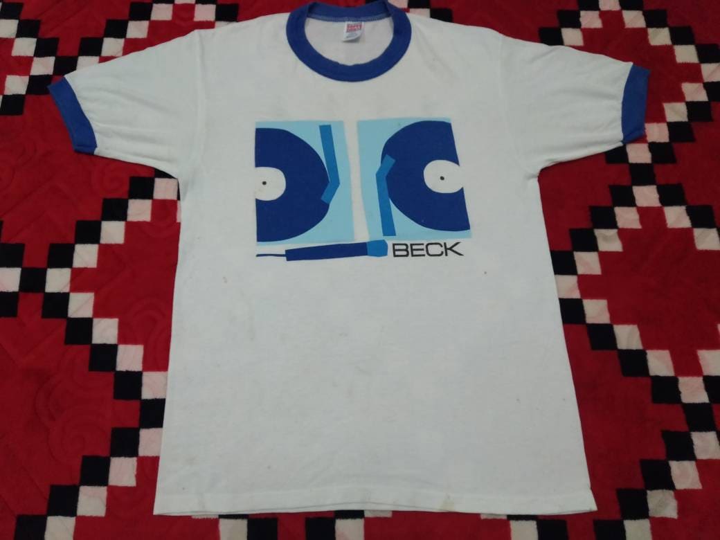 Vintage 90's Beck Ringer American Musician Singer Songwriter