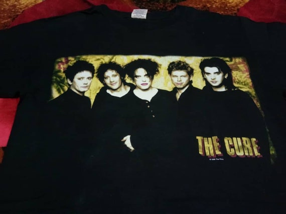Vintage The Cure band 90s men's t shirt