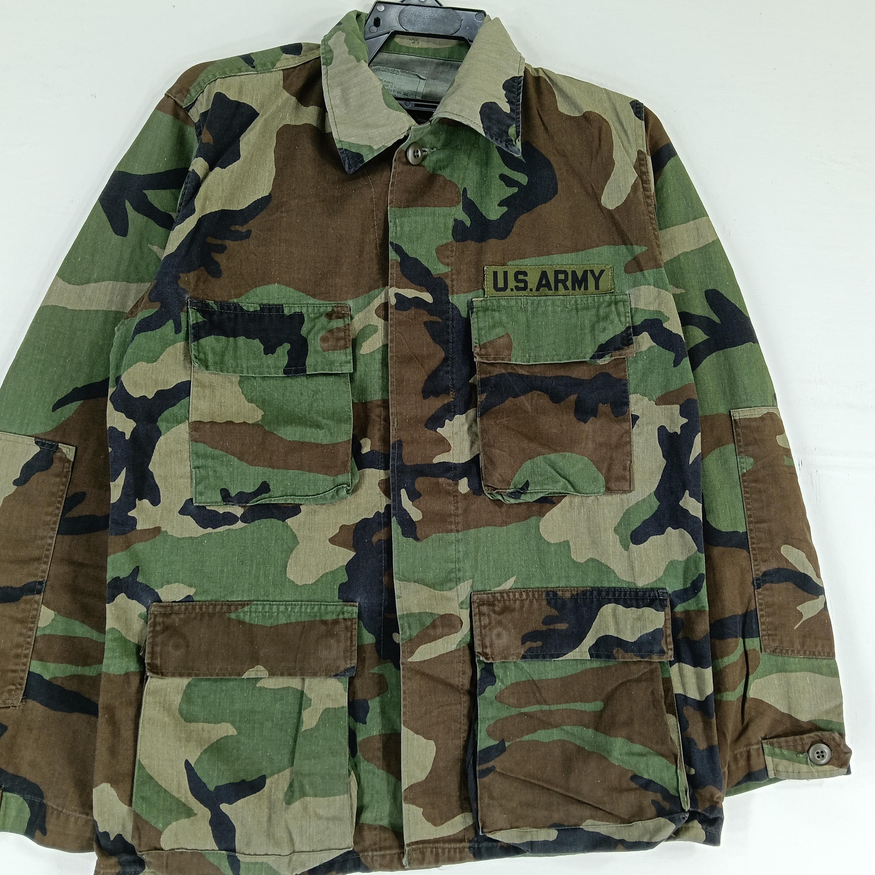Vintage US Military Cold Weather Field Small Jacket Woodland