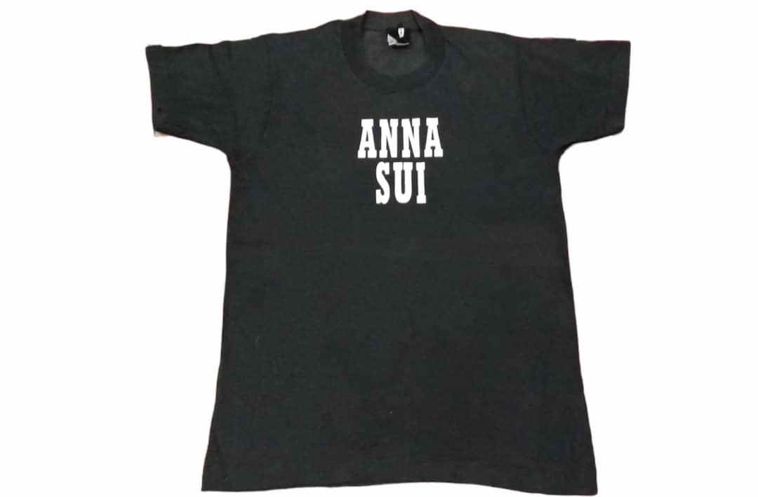 【貴重】ANNA SUI アナスイ 90s ビンテージ Tシャツ M Hanes Vintage 90's Anna Sui Spell Out T Shirt Women Perfume American