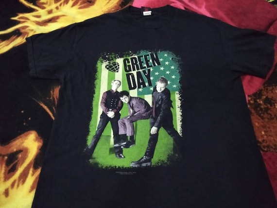 Vintage Green day punk band t shirt