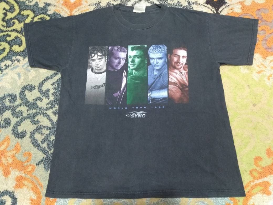 Vintage 90's Nsync American Boy Band Black Large T Shirt World