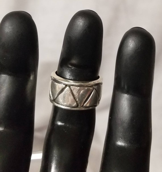 Sterling silver size 8.5 statement ring - image 4