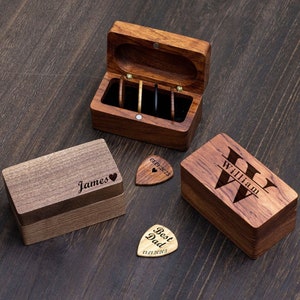 Personalized Wooden Guitar Picks with Case, Engraved Guitar Pick Box, Custom Plectrum Holder, Father&#39;s Day Gift, Gift for Him
