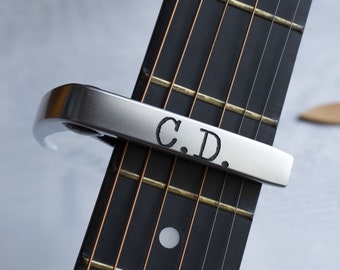 Personalized Silver Metal Guitar Capo, Custom Message, Engraved Guitar Pick, Fathers days Gift, Gifts for Guitarists, Birthday, Anniversary