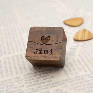 Personalized Wooden Guitar Picks with Case, Custom Guitar Pick Kit, Engraved Holder Box, Gift for Musicians Player, Father&#39;s Day, Birthday