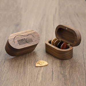 Personalized Wooden Guitar Picks Box, Custom Guitar Pick Holder Kit, Engraved Plectrum Box, Musicians Gift for Guitar Player, Grandfather