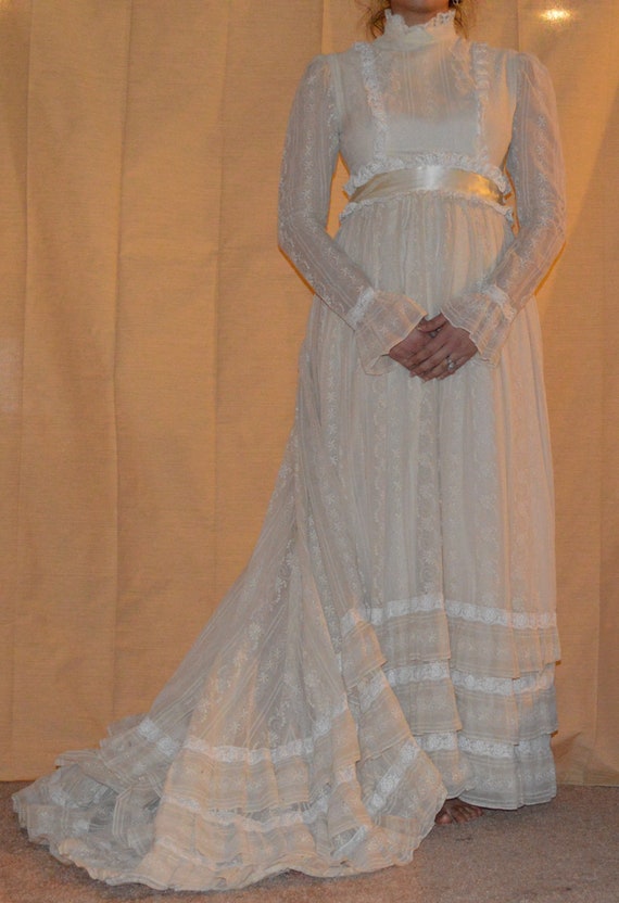 Vintage 1900's Wedding Dress w/ Train