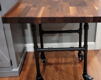Industrial table 2024 with wheels