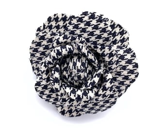 The Houndstooth Flower Brooch