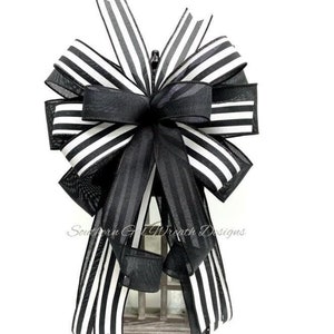 Black and White Striped Ribbon Bow for Wreath, Mailbox Bow, Large Lantern Bow, Wreath Bow, Everyday Bow Decor, Gift For Her, Summer Bow
