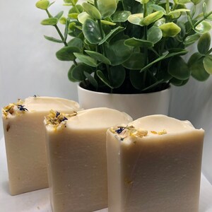 Jasmine Frangipani Cold Process Soap|| Clean Ingredients|| Mango Butter Soap|| Handmade || Bath and Body || Natural Soap|| Bar Soap ||