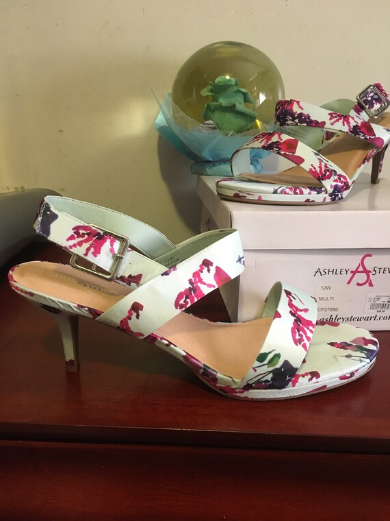 strappy wide width sandals