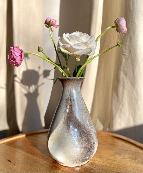 Authentic Vase White-brown Vase. Mid-century Retro Collectables, Vintage Vase, Keramik Vase, Mid Century, Vintage 80s, Home Decor
