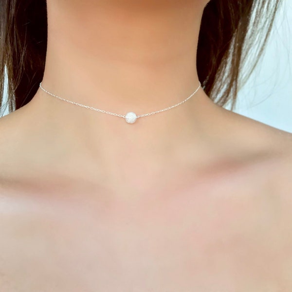 Dainty Silver Moonstone Choker, Natural Gemstone Necklace, Dainty Crystal Choker