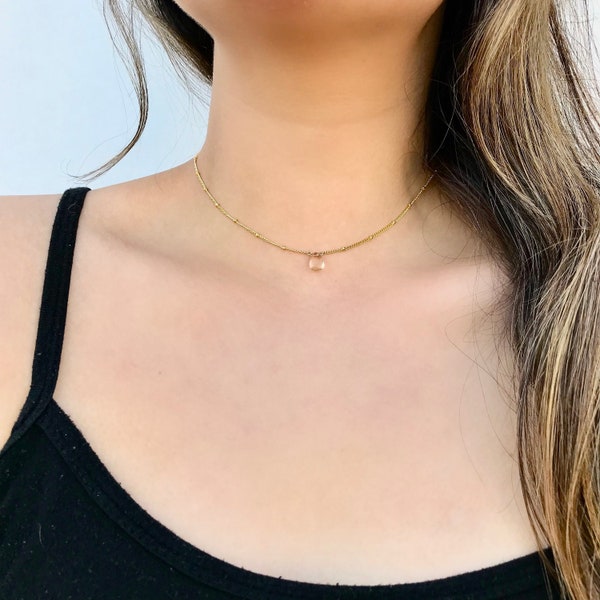 Gold Quartz Teardrop Necklace,  Natural Quartz Dainty Choker, Gold Beaded Crystal Choker, Gold Gemstone Choker Necklace