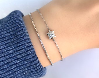 Juego de 2 pulseras de tortuga plateadas, pulseras de capas de plata, pulseras apilables minimalistas de plata