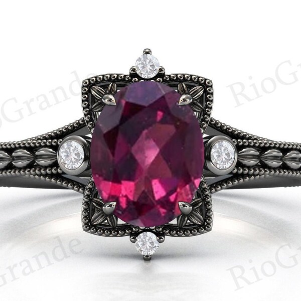 Rhodolite 3 Sided Ring