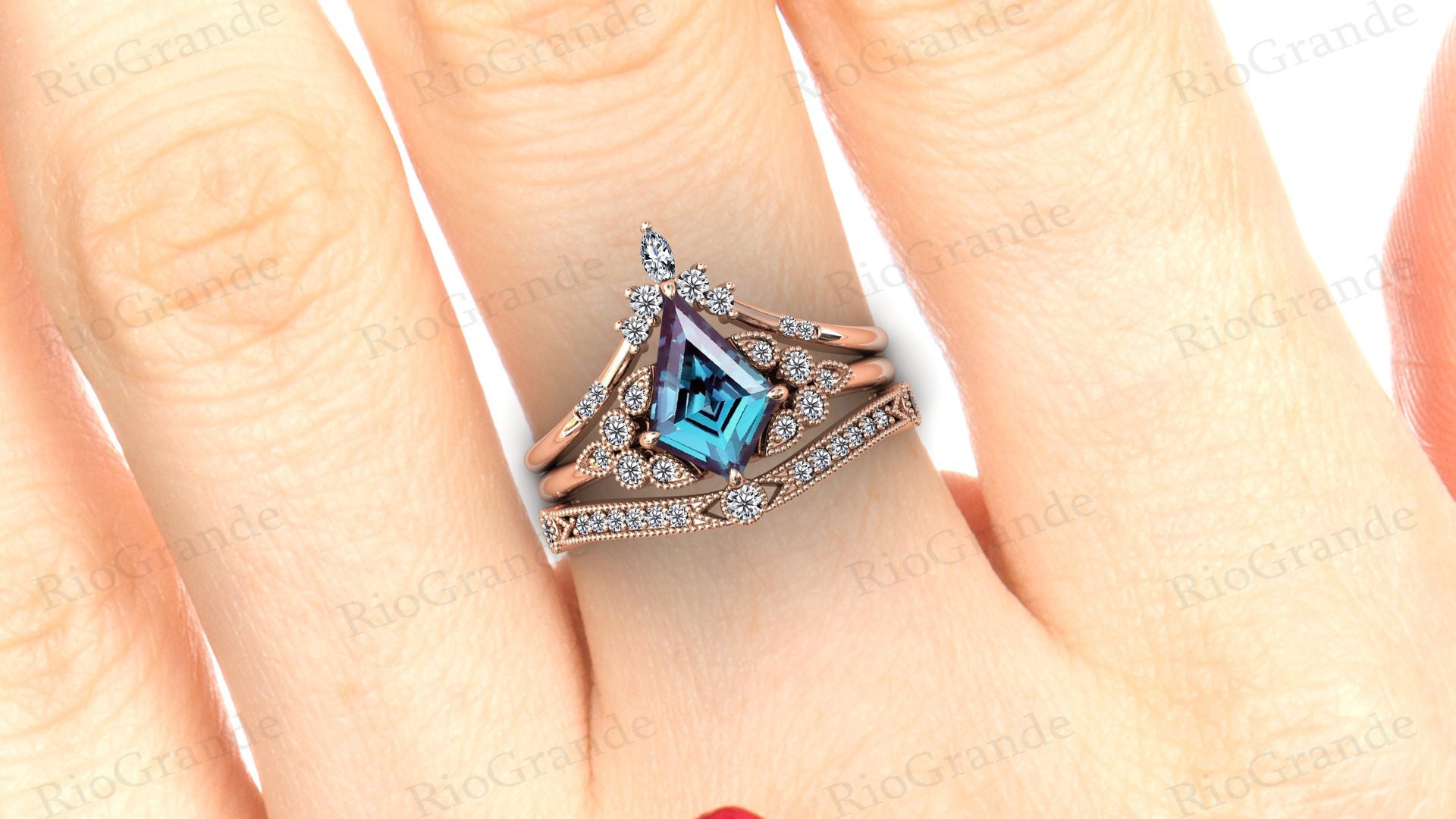 Kite Shaped Alexandrite Engagement Ring Set Antique Etsy