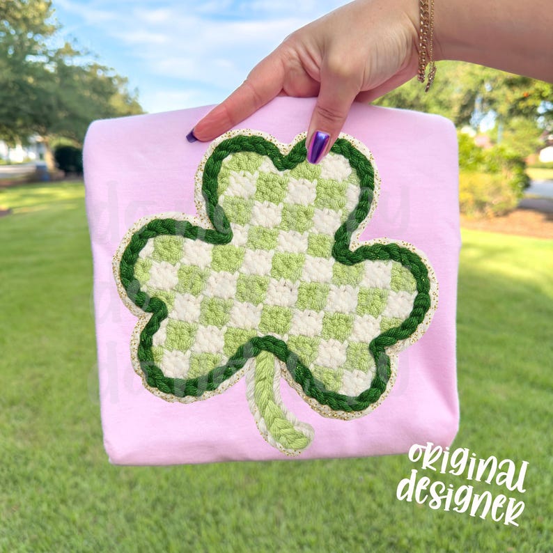 Rutig Shamrock PNG | Digital nedladdning för lyckosammansläkten | Konstgarn | Sublimering och DTF | St. Patrick's Day-helgdag | Klöverskjorta bild 1