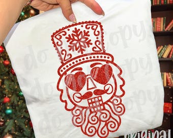 Nötknäpparen Faux Glitter PNG, digital nedladdning av jul, sublimering och DTF-design, trendig julskjorta, flickaktigt boutiquegrafik