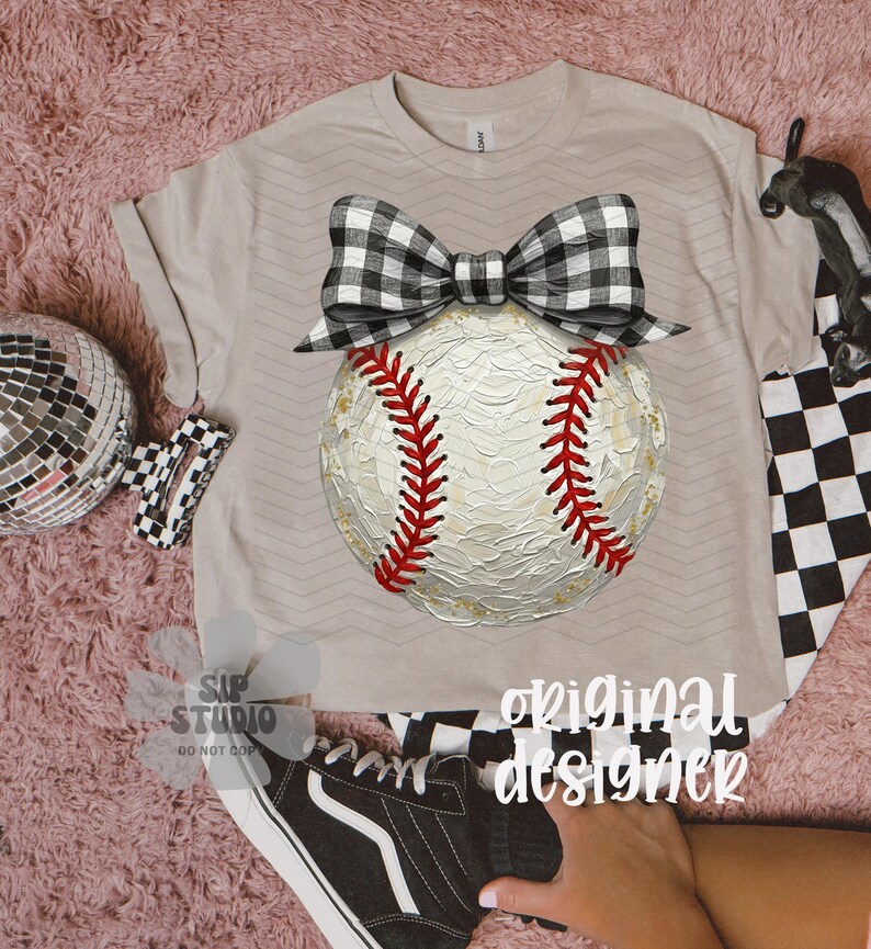 Baseball peint à la main PNG, téléchargement numérique le jour du match, conception de chemise de baseball avec noeud, sublimation tendance et DTF, Coquette Sports Mom image 6