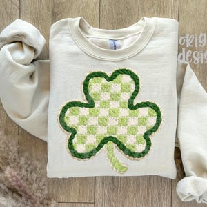 Rutig Shamrock PNG | Digital nedladdning för lyckosammansläkten | Konstgarn | Sublimering och DTF | St. Patrick's Day-helgdag | Klöverskjorta bild 5