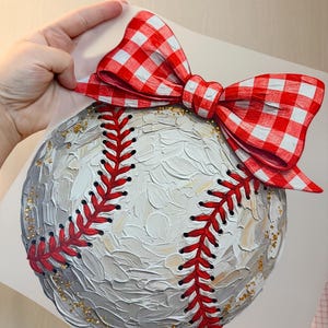 Baseball peint à la main PNG, téléchargement numérique le jour du match, conception de chemise de baseball avec noeud, sublimation tendance et DTF, Coquette Sports Mom image 5